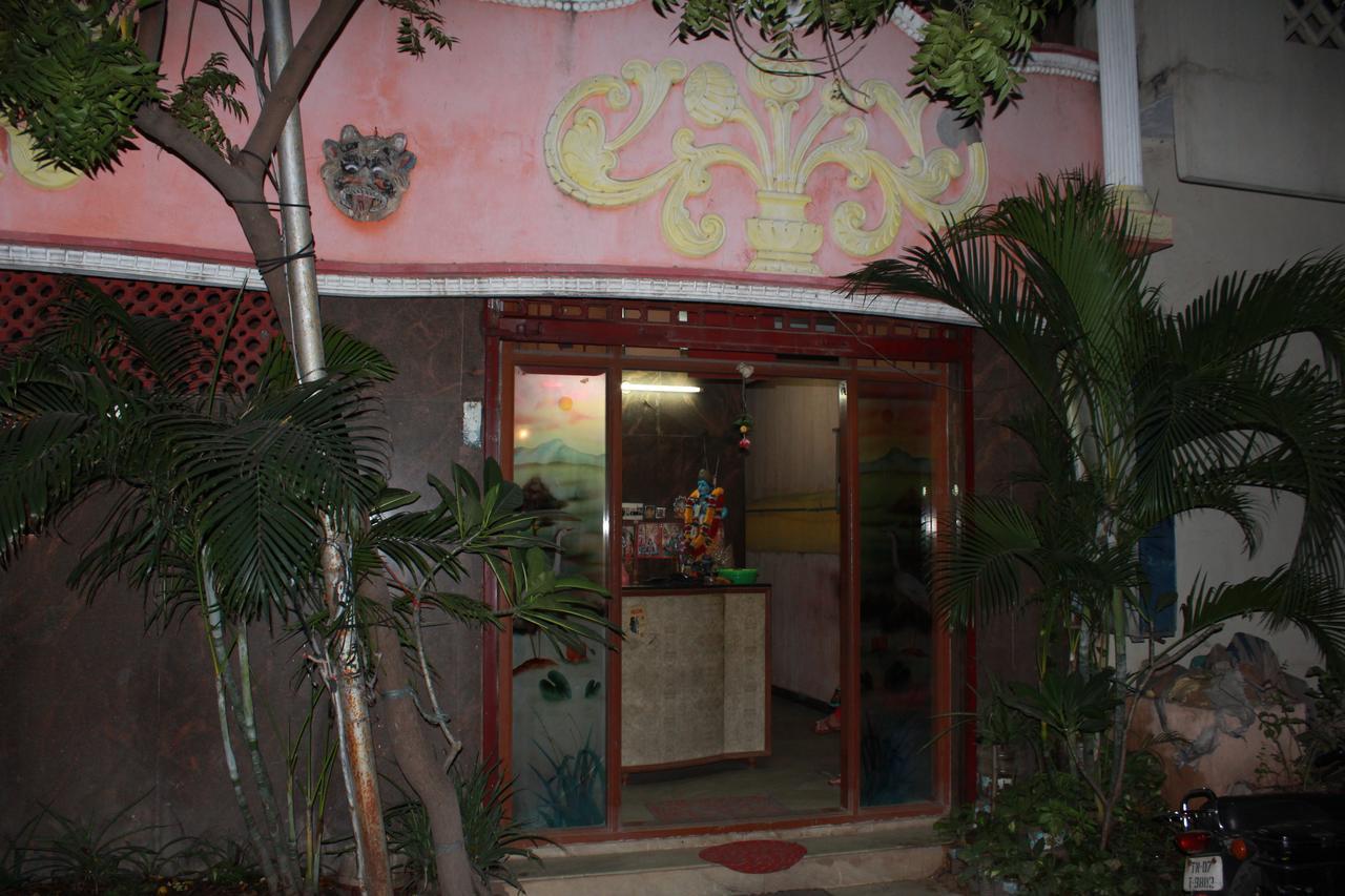Rising Sun Hotel Chennai Exterior foto